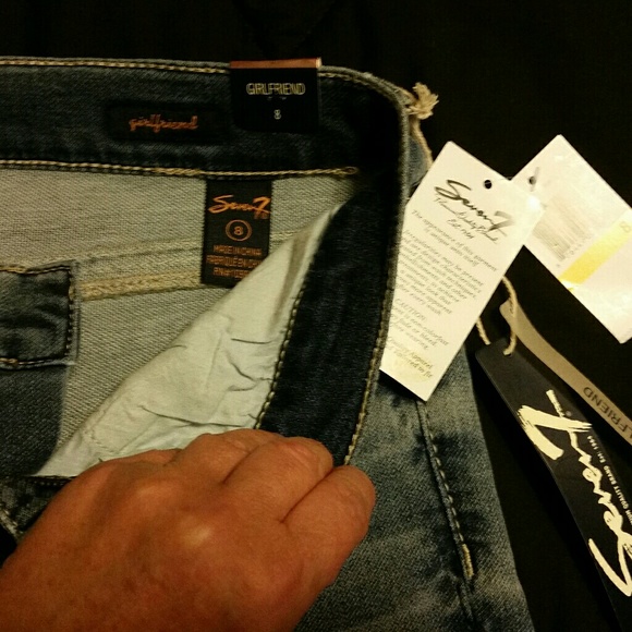 Jeans - Picture 3 of 4